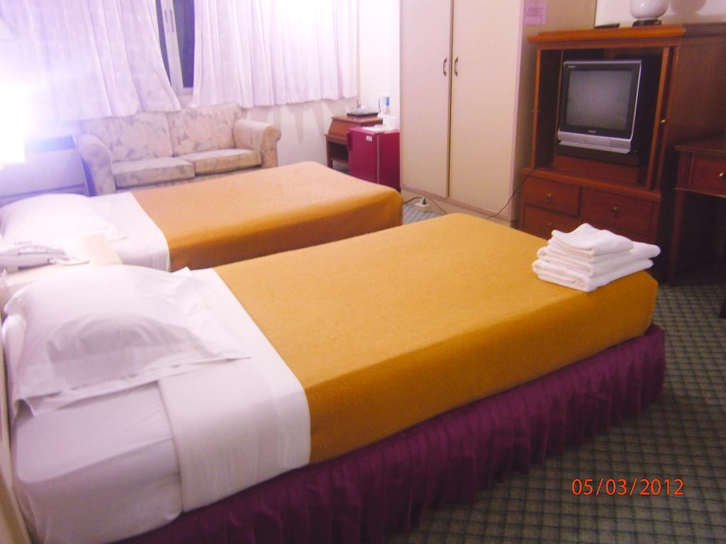 Lopburi Inn Hotel Habitación foto